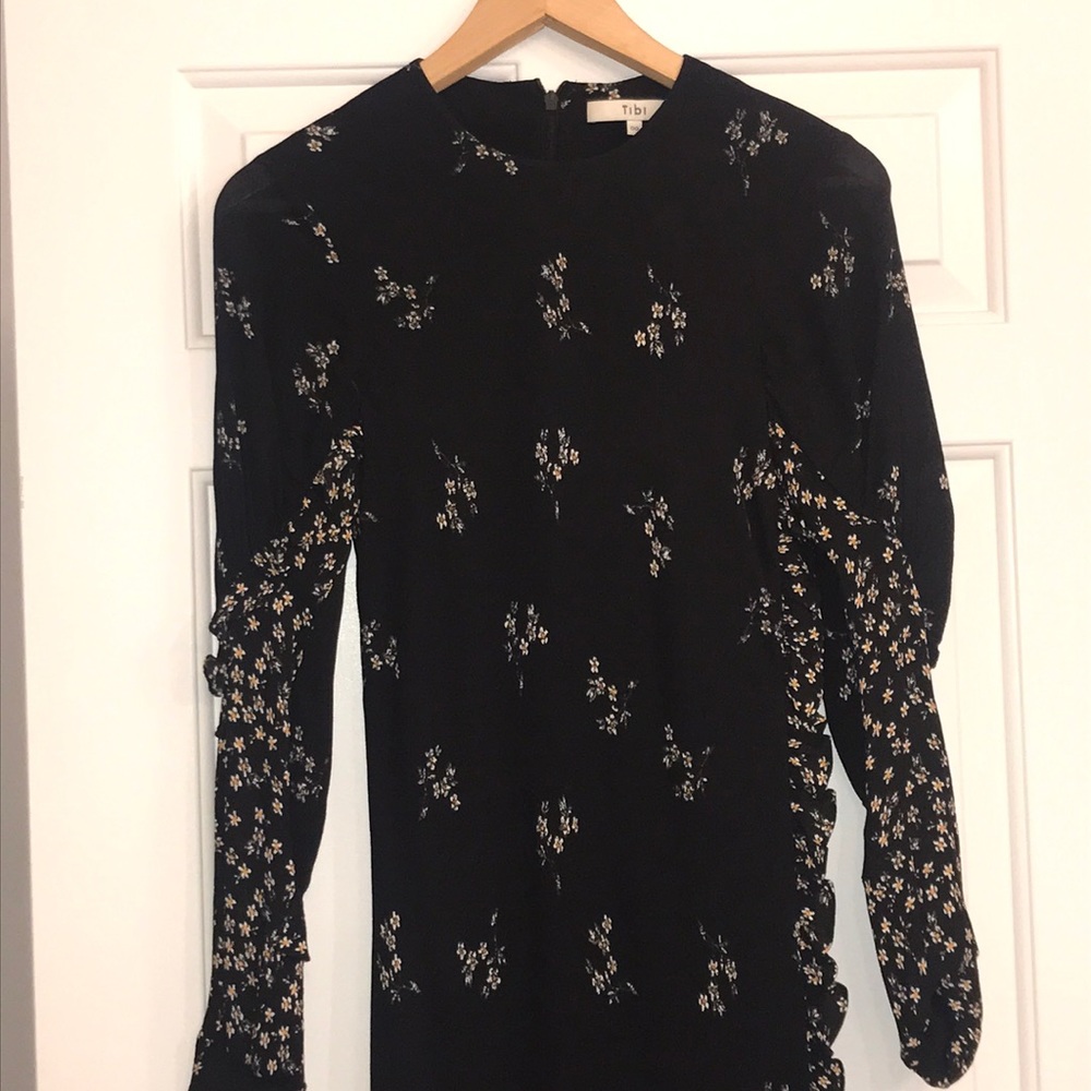 Gorgeous Tibi midi dress